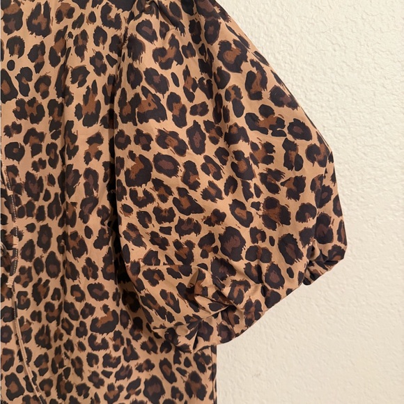 Abercrombie & Fitch Cheetah Blouse-Medium - Picture 3 of 4